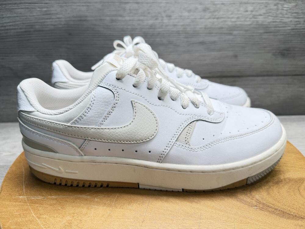 Nike Gama Force Women's Sneakers Size 9.5 White
